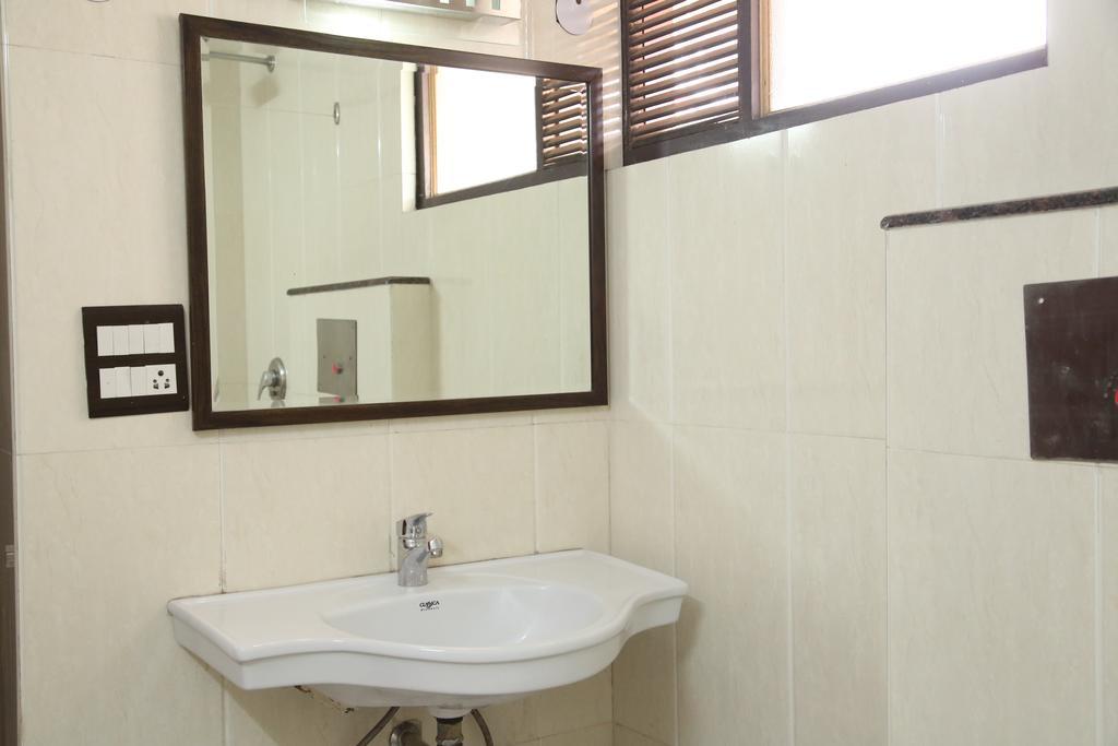 Hotel Wall City Νέο Δελχί Εξωτερικό φωτογραφία